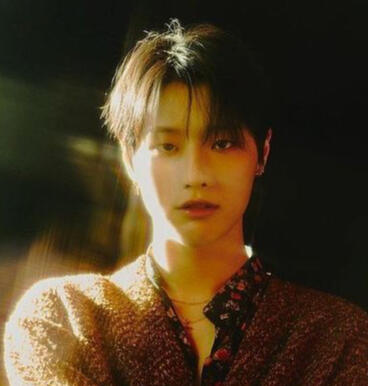 Cho Seungyoun (WOODZ)